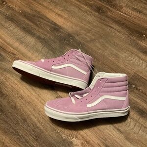 Light purple, high top vans size 7 new without tags
